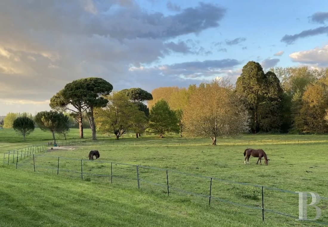 En Dordogne, à l’est de Bergerac, une chartreuse du 18e siècle et son orangerie - photo  n°48